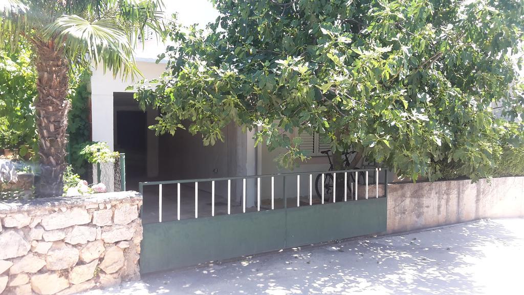 Apartment Damira Vodice Bagian luar foto