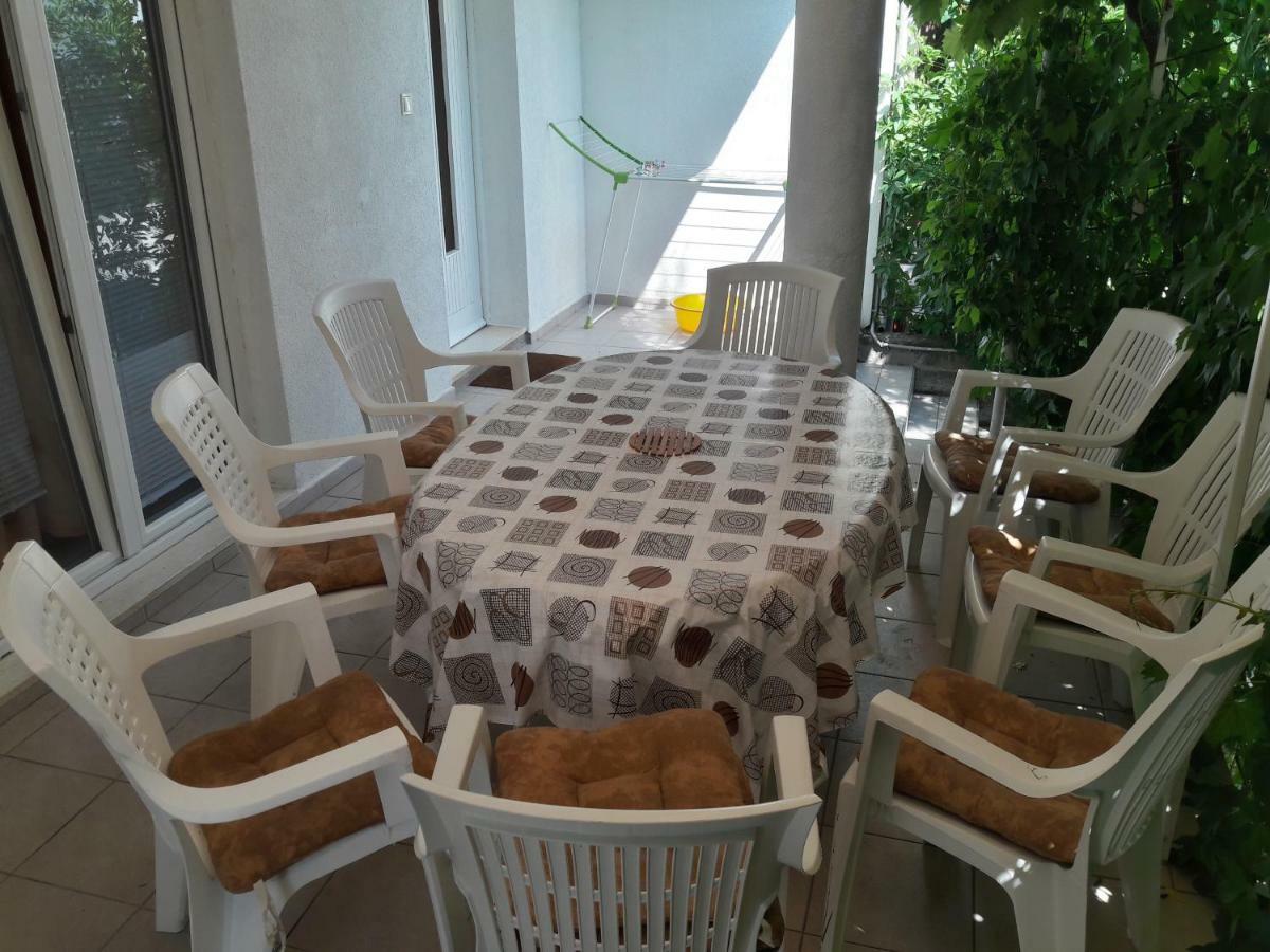 Apartment Damira Vodice Bagian luar foto
